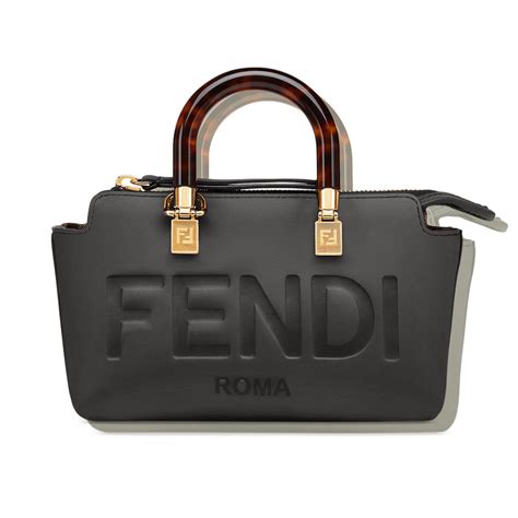 fendi バック